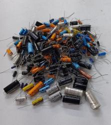 170+ pieces  Aluminum Axial Caps Grab bag . 